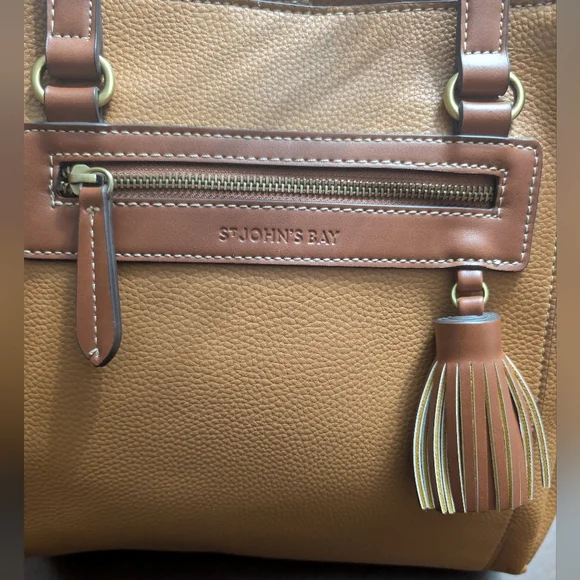 St. John's Bay Quincy 4 Poster Shoulder Bag - Picture 8 of 11